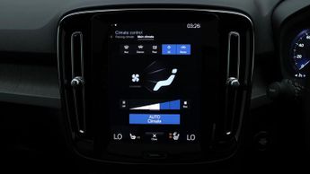 Volvo XC40 B4 INSCRIPTION PRO
