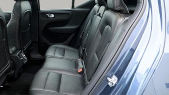 Volvo XC40 B4 INSCRIPTION PRO