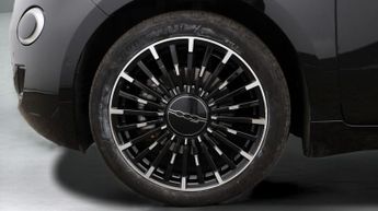 Fiat 500e LA PRIMA