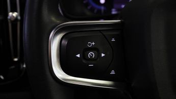 Volvo C40 RECHARGE PRO TWIN AWD