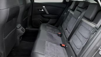 Citroen C4 BLUEHDI SHINE PLUS S/S EAT8