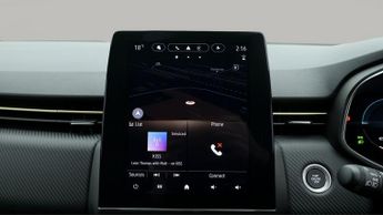 Renault Clio E-TECH ENGINEERED