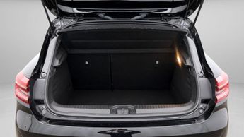 Renault Clio E-TECH ENGINEERED