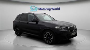 BMW iX3 M SPORT