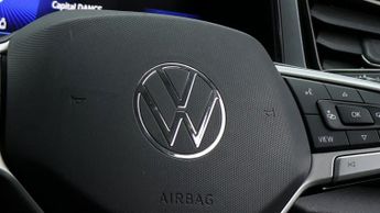 Volkswagen T-Roc LIFE TSI DSG