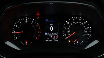 Renault Captur ICONIC TCE EDC