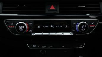 Audi A4 Avant AVANT TFSI S LINE BLACK EDITION