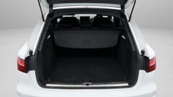 Audi A4 Avant AVANT TFSI S LINE BLACK EDITION