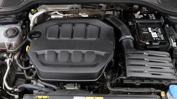 Volkswagen Golf GTI TSI DSG