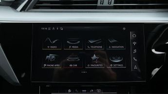 Audi e-tron QUATTRO TECHNIK
