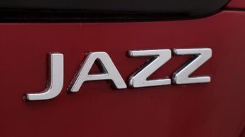 Honda Jazz I-MMD SR