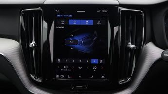 Volvo XC60 B4 R-DESIGN AWD
