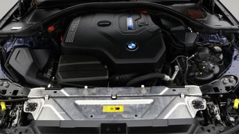 BMW 3 Series 330E SPORT PRO