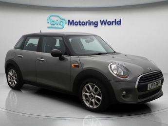 MINI Hatch COOPER