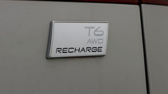 Volvo V60 RECHARGE T6 R-DESIGN AWD