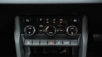 Skoda Karoq SE DRIVE TSI DSG