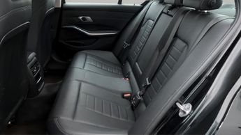 BMW 3 Series 330E SPORT PRO