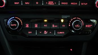 Kia Niro 4 PLUS