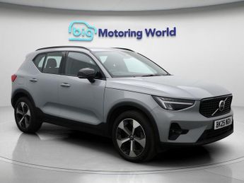 Volvo XC40 B4 PLUS