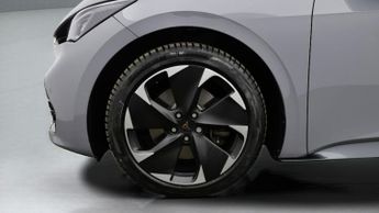 CUPRA Born V2