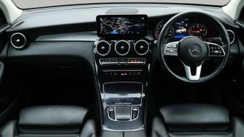 Mercedes-Benz GLC GLC 220 D 4MATIC SPORT