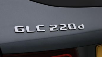 Mercedes-Benz GLC GLC 220 D 4MATIC SPORT