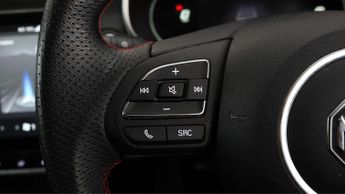 MG MG ZS TROPHY CONNECT