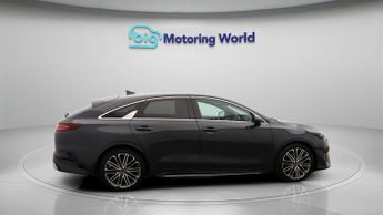 Kia ProCeed GT-LINE S