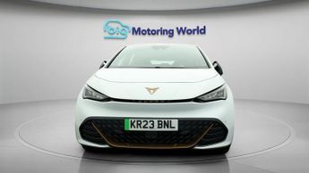 CUPRA Born V1