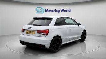Audi A1 TFSI S LINE BLACK EDITION NAV