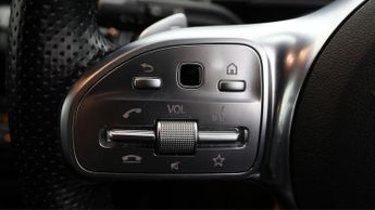 Mercedes-Benz GLA GLA 250 E AMG LINE