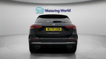 Mercedes-Benz GLA GLA 250 E AMG LINE