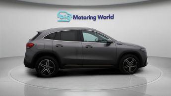 Mercedes-Benz EQA EQA 250 AMG LINE