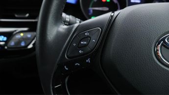Toyota C-HR DYNAMIC