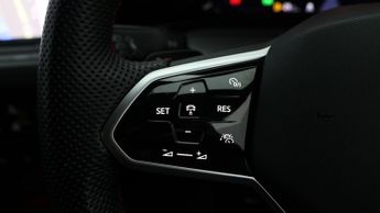 Volkswagen Golf GTI TSI DSG