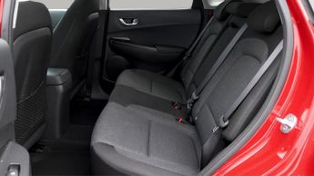 Hyundai KONA PREMIUM