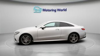 Mercedes-Benz E Class E 220 D 4MATIC AMG LINE