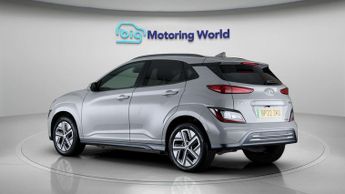 Hyundai KONA PREMIUM