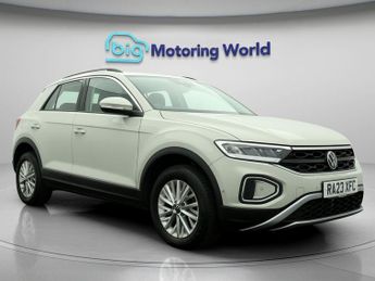 Volkswagen T-Roc LIFE TSI