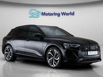 Audi e-tron QUATTRO BLACK EDITION