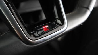 Audi e-tron QUATTRO BLACK EDITION