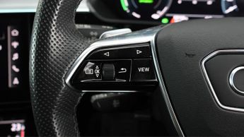 Audi e-tron QUATTRO BLACK EDITION