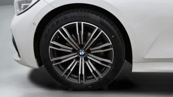 BMW 3 Series 320I M SPORT