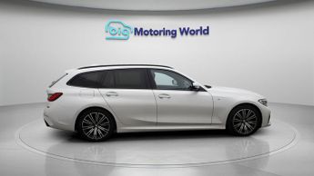 BMW 3 Series 320I M SPORT