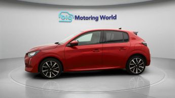 Peugeot 208 PURETECH ALLURE S/S