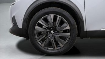 Peugeot E-2008 GT PREMIUM