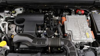 Renault Arkana E-TECH ENGINEERED