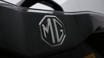 MG MG4 TROPHY