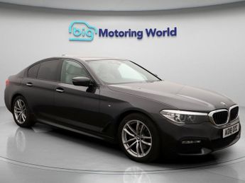 BMW 520 520D M SPORT