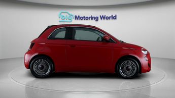 Fiat 500e C RED